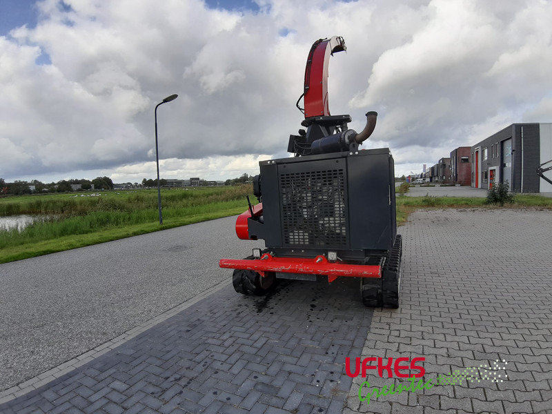 Wood chipper Greentec 942 Track: picture 6