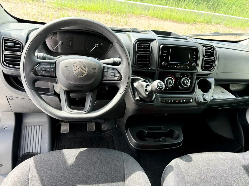 Interior photo 1: New Panel van Citroën Jumper Jumper L3H2 | Leasing
