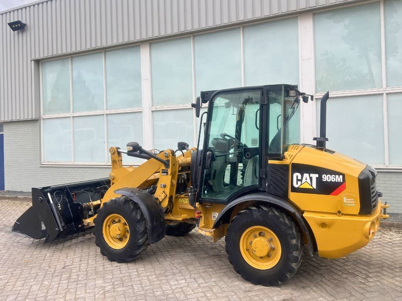 Cat 906 M     2016 - Wheel loader: picture 4 Cat 906 M     2016 - Wheel loader: picture 4