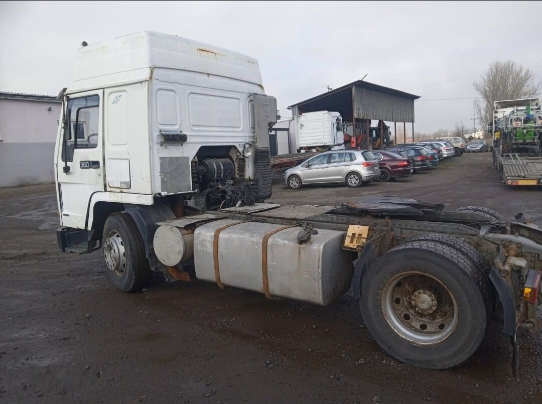 Volvo FL10 - Tractor unit: picture 4 Volvo FL10 - Tractor unit: picture 4