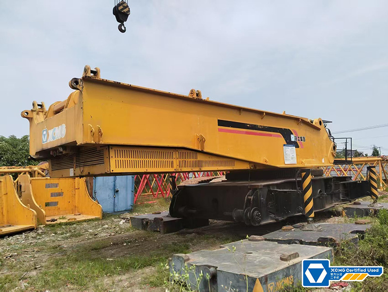 XCMG 500ton second hand XGC500 used hoist machine price - Crawler crane: picture 5 XCMG 500ton second hand XGC500 used hoist machine price - Crawler crane: picture 5