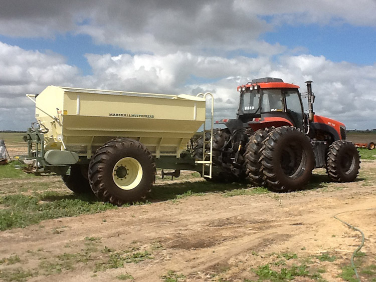 New Farm tractor XCMG Factory KAT1204 Farm Tractor 4x4 Agriculture Machinery Tractors for Sale Price: picture 7