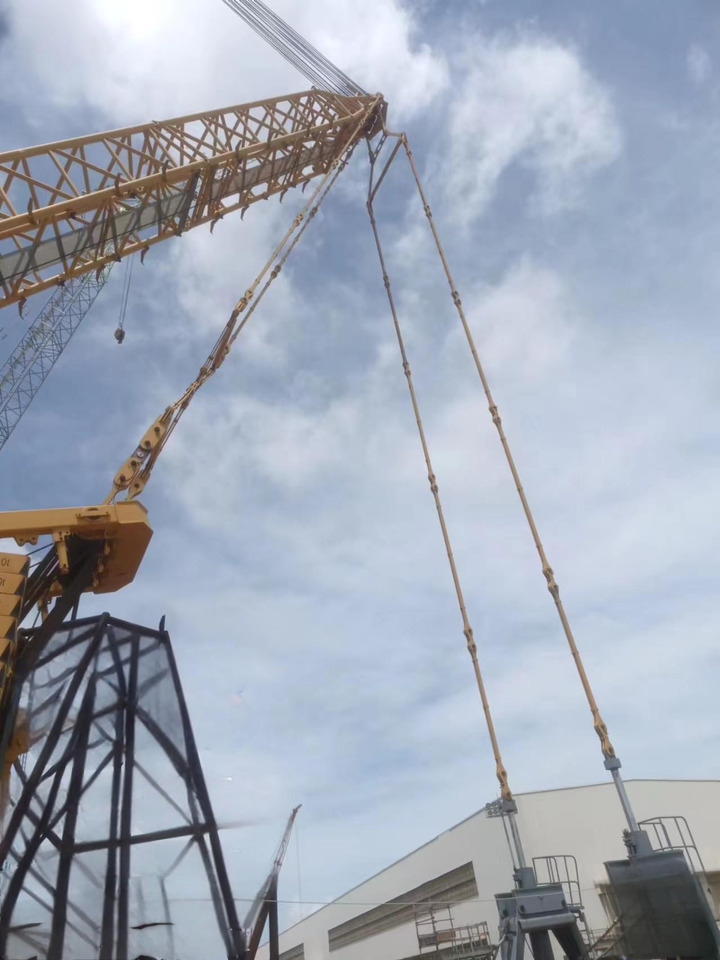 XCMG Manufacturer Second Hand Large Knuckle Boom Crane 1250 Ton XGC16000 Used Crawler Crane For Sale - Crawler crane: picture 5 XCMG Manufacturer Second Hand Large Knuckle Boom Crane 1250 Ton XGC16000 Used Crawler Crane For Sale - Crawler crane: picture 5