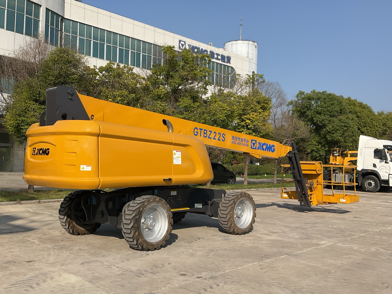 XCMG Official GTBZ22S Manlift Boom Lift 22m Used Cherry Pickers For Sale - Telescopic boom: picture 3 XCMG Official GTBZ22S Manlift Boom Lift 22m Used Cherry Pickers For Sale - Telescopic boom: picture 3