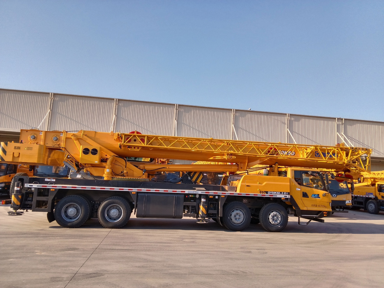 XCMG Official QY50K5D_2 Used Mobile Hydraulic Crane 50Ton Hydraulic Lifting Crane Hot Sale - Mobile crane: picture 5 XCMG Official QY50K5D_2 Used Mobile Hydraulic Crane 50Ton Hydraulic Lifting Crane Hot Sale - Mobile crane: picture 5