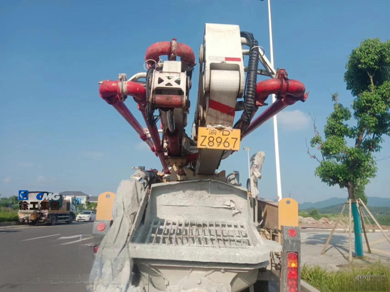 XCMG Official Road Construction Machinery HB37V 37m Used Concrete Pump Truck On Sale - Concrete pump truck: picture 4 XCMG Official Road Construction Machinery HB37V 37m Used Concrete Pump Truck On Sale - Concrete pump truck: picture 4