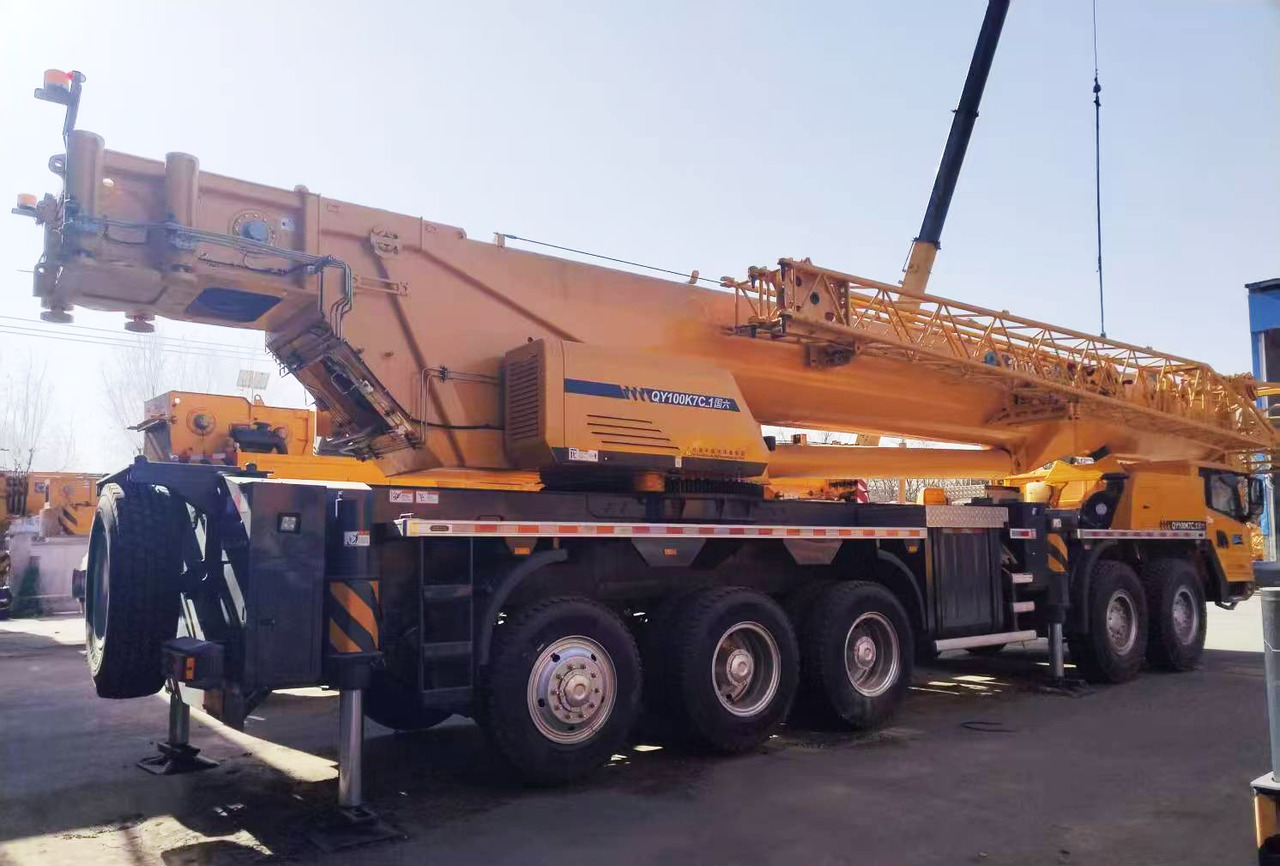 XCMG Official Second Hand 100 Ton Truck Crane QY100K7C_1 Mobile Crane Price - Mobile crane: picture 4 XCMG Official Second Hand 100 Ton Truck Crane QY100K7C_1 Mobile Crane Price - Mobile crane: picture 4