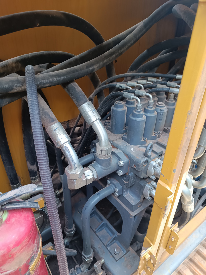 XCMG Official Second Hand 2020 Year XR240E Rotary Drilling Crawler Drilling Machine With Best Sale - Drilling rig: picture 5 XCMG Official Second Hand 2020 Year XR240E Rotary Drilling Crawler Drilling Machine With Best Sale - Drilling rig: picture 5