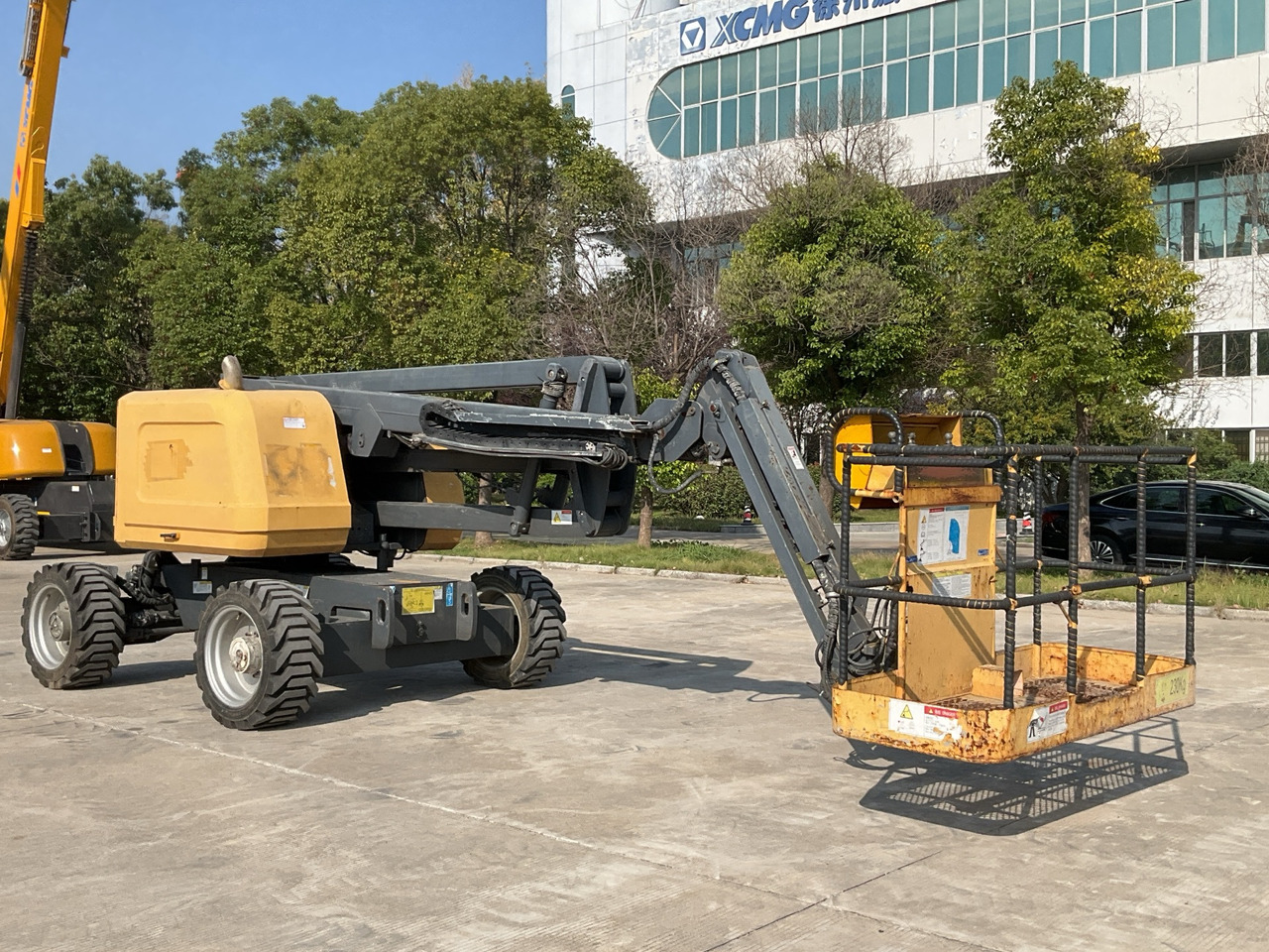 XCMG Official Used Telescopic Boom Lift GTBZ14 14m Aerial Work Platforms For Sale - Articulated boom: picture 4 XCMG Official Used Telescopic Boom Lift GTBZ14 14m Aerial Work Platforms For Sale - Articulated boom: picture 4