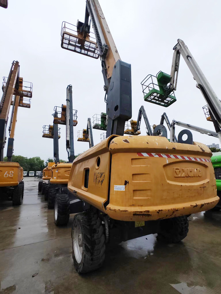 Telescopic boom XCMG Official Used Telescopic Boom Lift GTBZ22S 22m Lift Aerial Work Platform Price: picture 7
