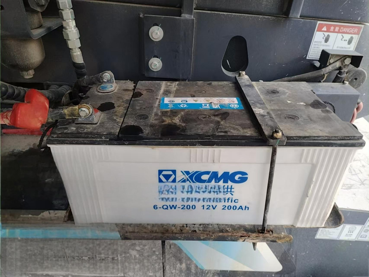 XCMG Official XGS22 Used Hydraulic Towable Boom Lift 22m Cherry Picker Price - Telescopic boom: picture 2 XCMG Official XGS22 Used Hydraulic Towable Boom Lift 22m Cherry Picker Price - Telescopic boom: picture 2
