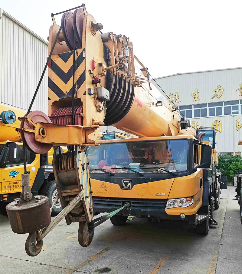 XCMG QY95K7C 90ton 95ton second hand hydraulic crane price - Mobile crane: picture 2 XCMG QY95K7C 90ton 95ton second hand hydraulic crane price - Mobile crane: picture 2