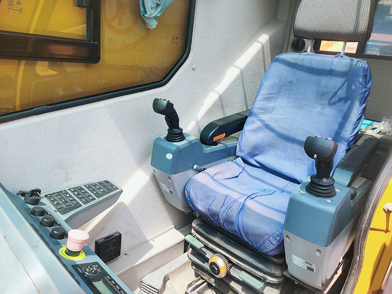 XCMG QY95K7C 95ton mobile truck crane 2021 price - Mobile crane: picture 3 XCMG QY95K7C 95ton mobile truck crane 2021 price - Mobile crane: picture 3