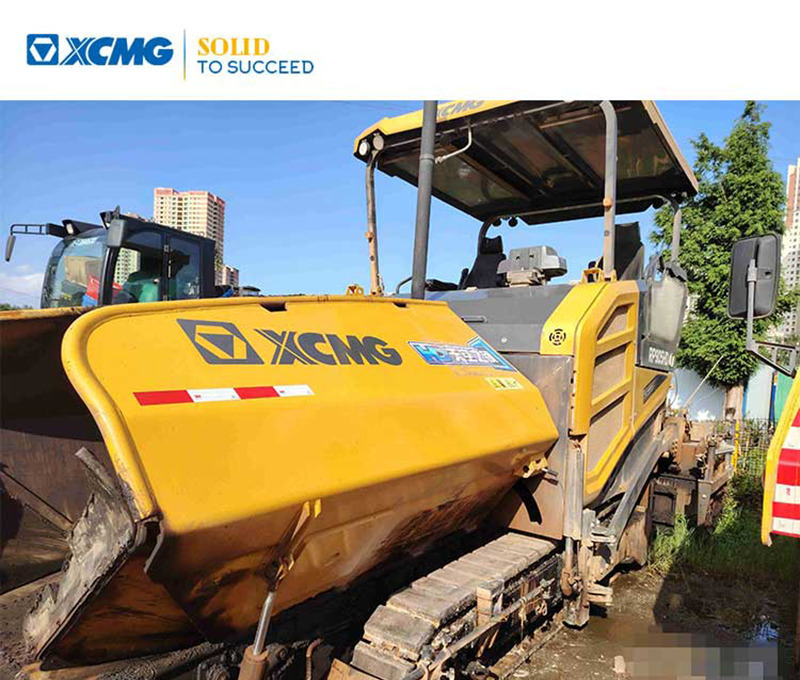 XCMG RP905HDIV used hydraulic mobile asphalt paver - Asphalt paver: picture 1 XCMG RP905HDIV used hydraulic mobile asphalt paver - Asphalt paver: picture 1