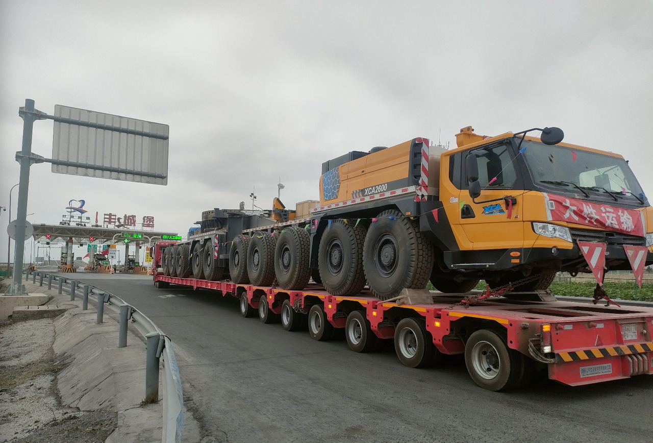 XCMG XCA2600 Used 2600 Ton Large All Terrain Truck Crane with Good Performance - All terrain crane: picture 2 XCMG XCA2600 Used 2600 Ton Large All Terrain Truck Crane with Good Performance - All terrain crane: picture 2