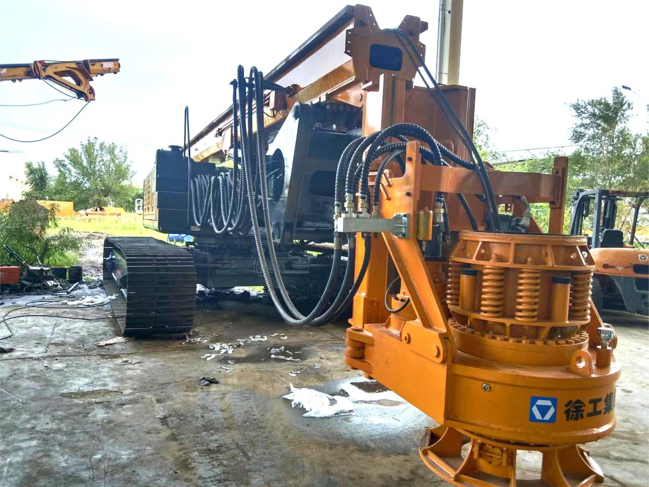 XCMG XCMG Officail XR220D used hydraulic rotary drilling rig for sale - Drilling rig: picture 2 XCMG XCMG Officail XR220D used hydraulic rotary drilling rig for sale - Drilling rig: picture 2