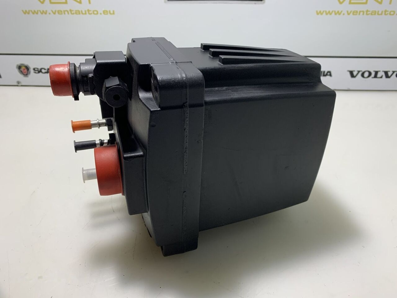 DAF LF CF Euro 6 1409391, 1705244 DAF EURO 6 - Muffler/ Exhaust system for Truck: picture 2 DAF LF CF Euro 6 1409391, 1705244 DAF EURO 6 - Muffler/ Exhaust system for Truck: picture 2