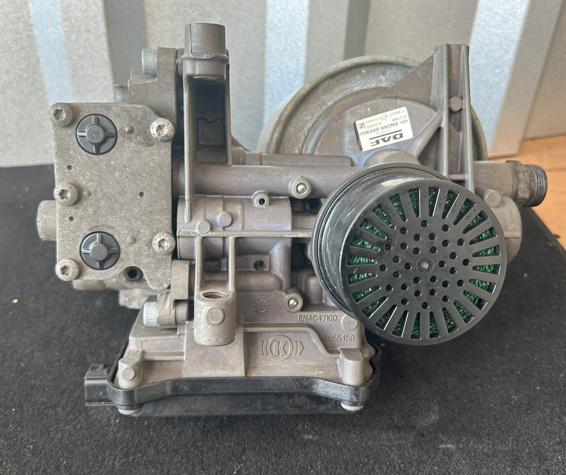 DAF XF 106 480 APU KIT ZEL2100 2027747 ( ELA1000 + AE6000) - Brake valve: picture 5 DAF XF 106 480 APU KIT ZEL2100 2027747 ( ELA1000 + AE6000) - Brake valve: picture 5