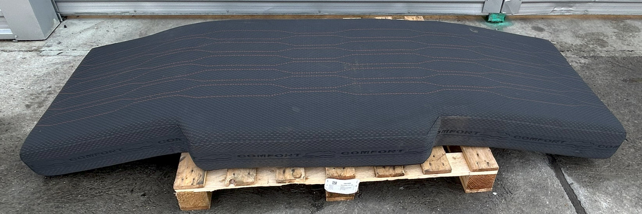 DAF XF 106 480 MATTRESS LOWER BED COMFORT - Cab and interior: picture 3 DAF XF 106 480 MATTRESS LOWER BED COMFORT - Cab and interior: picture 3
