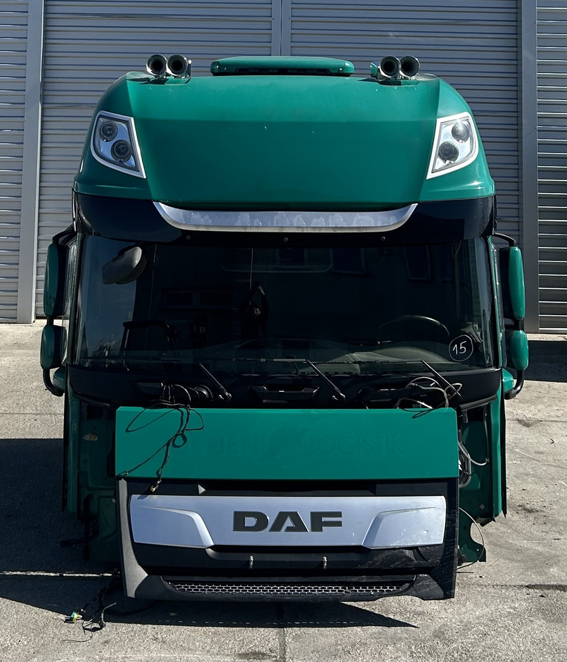 DAF XF 106 SUPER SPACE CAB LIFT truck - Cab for Truck: picture 2 DAF XF 106 SUPER SPACE CAB LIFT truck - Cab for Truck: picture 2