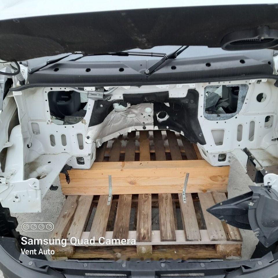 IVECO DAILY VII IVECO Daily VII 2019-2024 light - Cab for Truck: picture 5 IVECO DAILY VII IVECO Daily VII 2019-2024 light - Cab for Truck: picture 5