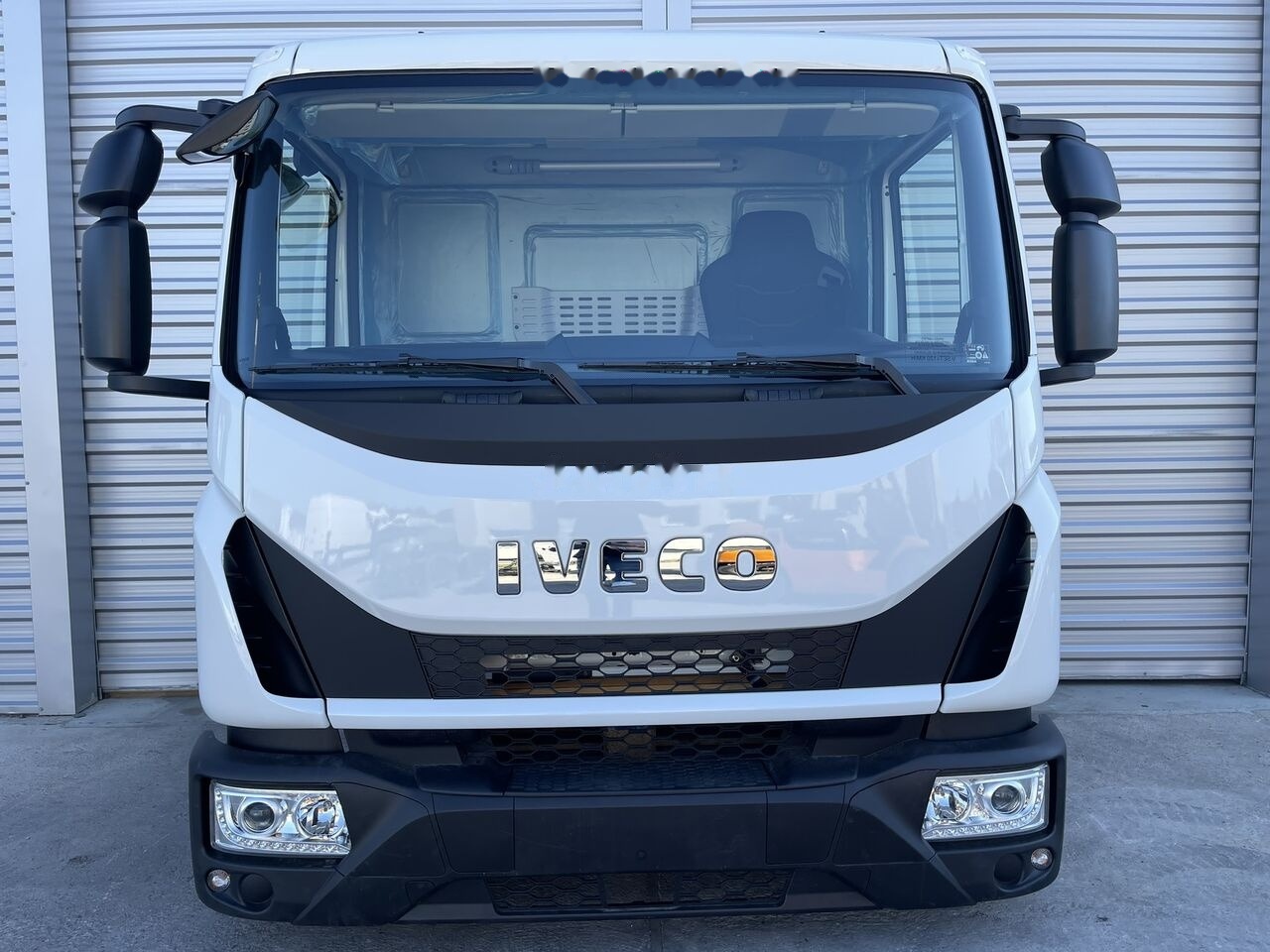 IVECO Eurocargo for IVECO Eurocargo DAY cabine - Cab for Car: picture 4 IVECO Eurocargo for IVECO Eurocargo DAY cabine - Cab for Car: picture 4
