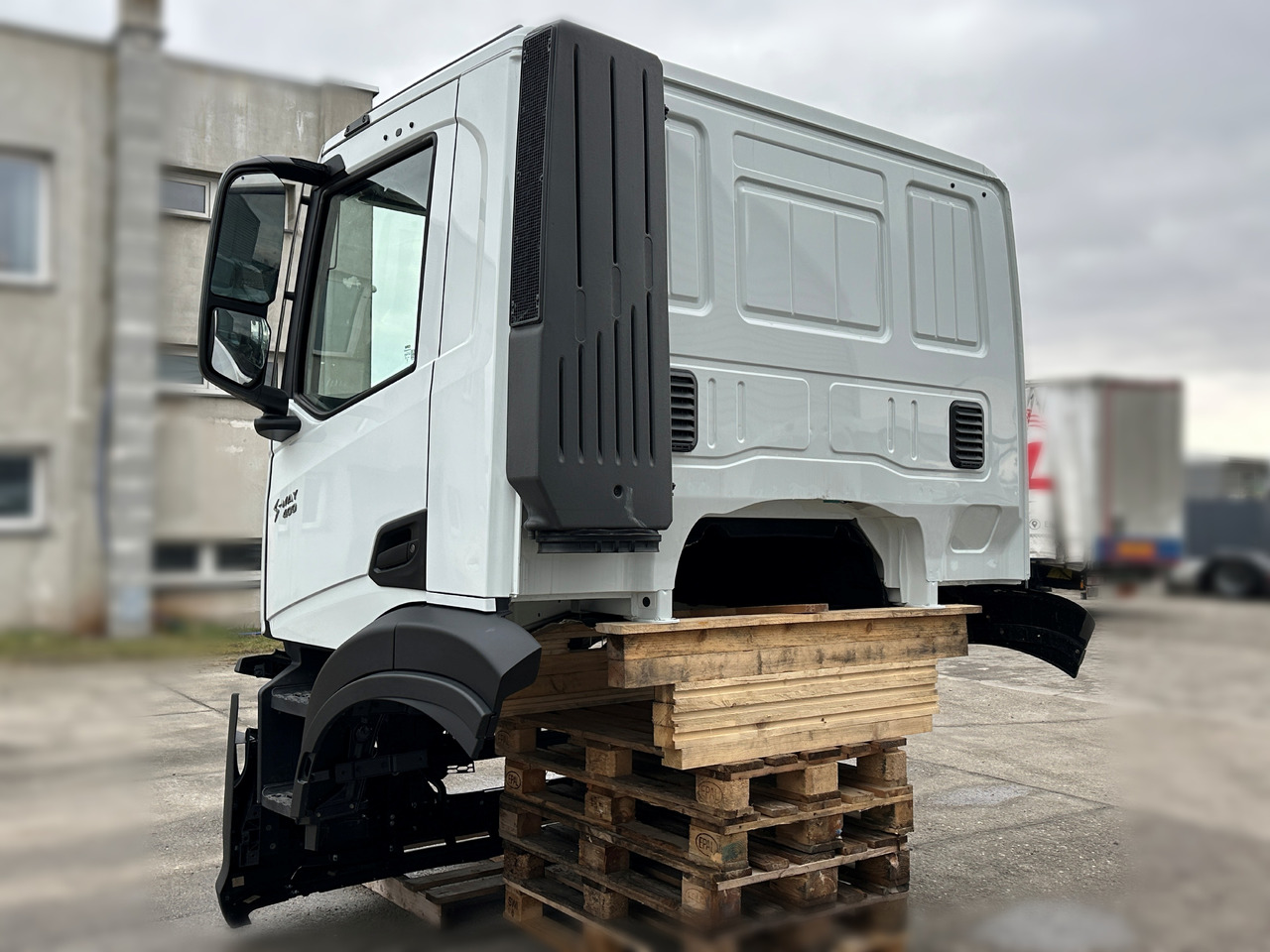 New Cab for Truck IVECO X-WAY CAB   IVECO S-WAY  IVECO T-WAY truck: picture 7