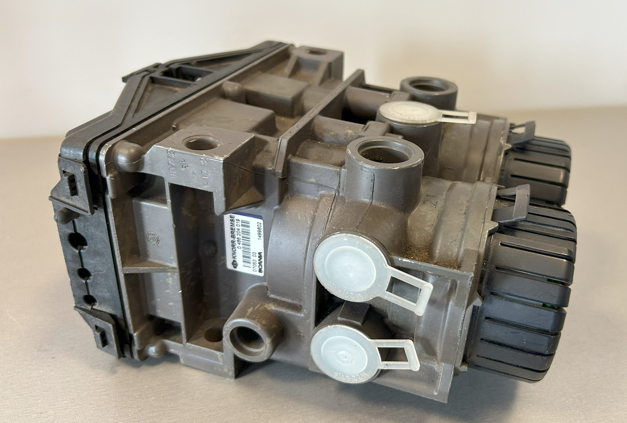 KNORR-BREMSE REAR AXLE EBS MODULATOR SCANIA - Brake valve: picture 4 KNORR-BREMSE REAR AXLE EBS MODULATOR SCANIA - Brake valve: picture 4