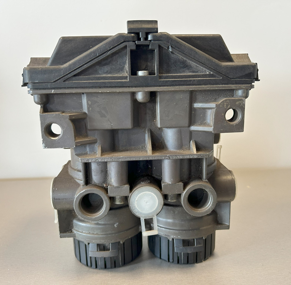KNORR-BREMSE REAR AXLE EBS MODULATOR SCANIA - Brake valve: picture 1 KNORR-BREMSE REAR AXLE EBS MODULATOR SCANIA - Brake valve: picture 1