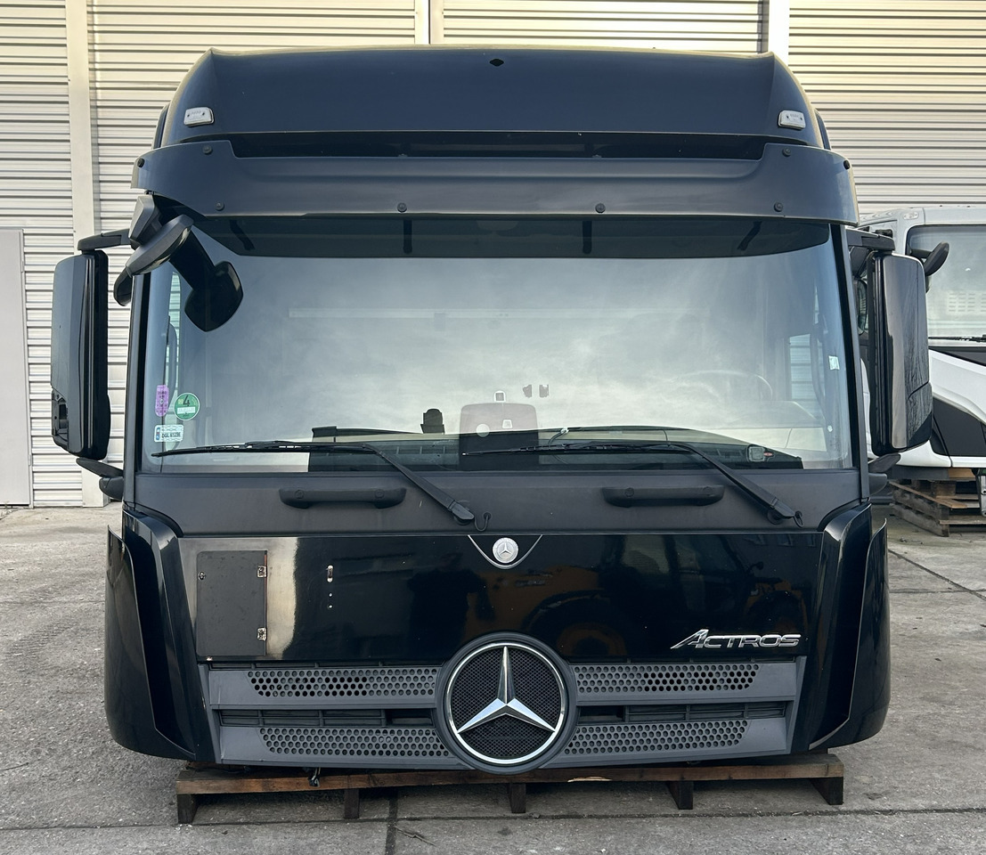 MERCEDES ACTROS MP4 L BigSpace, 2.50 m - Cab for Truck: picture 1 MERCEDES ACTROS MP4 L BigSpace, 2.50 m - Cab for Truck: picture 1