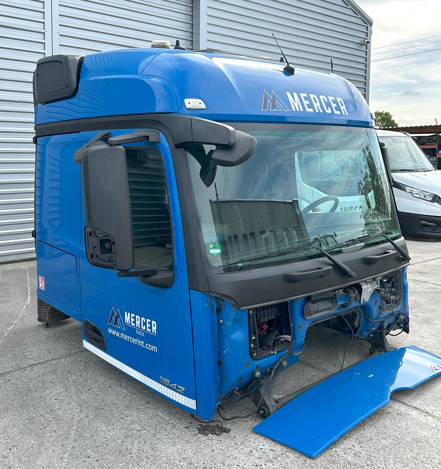 MERCEDES AROCS MP4 L STREAM SPACE 2.30M , tunnel 170 mm - Cab: picture 2 MERCEDES AROCS MP4 L STREAM SPACE 2.30M , tunnel 170 mm - Cab: picture 2