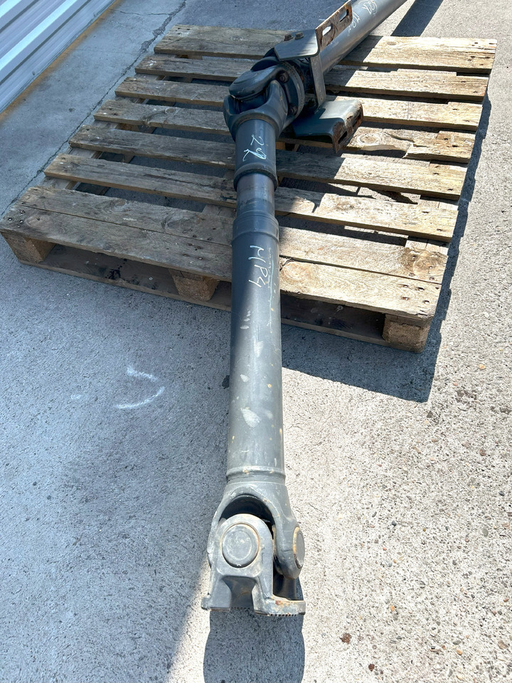 MERCEDES-BENZ ACTROS MP4 DRIVE SHAFT - Propeller shaft: picture 2 MERCEDES-BENZ ACTROS MP4 DRIVE SHAFT - Propeller shaft: picture 2