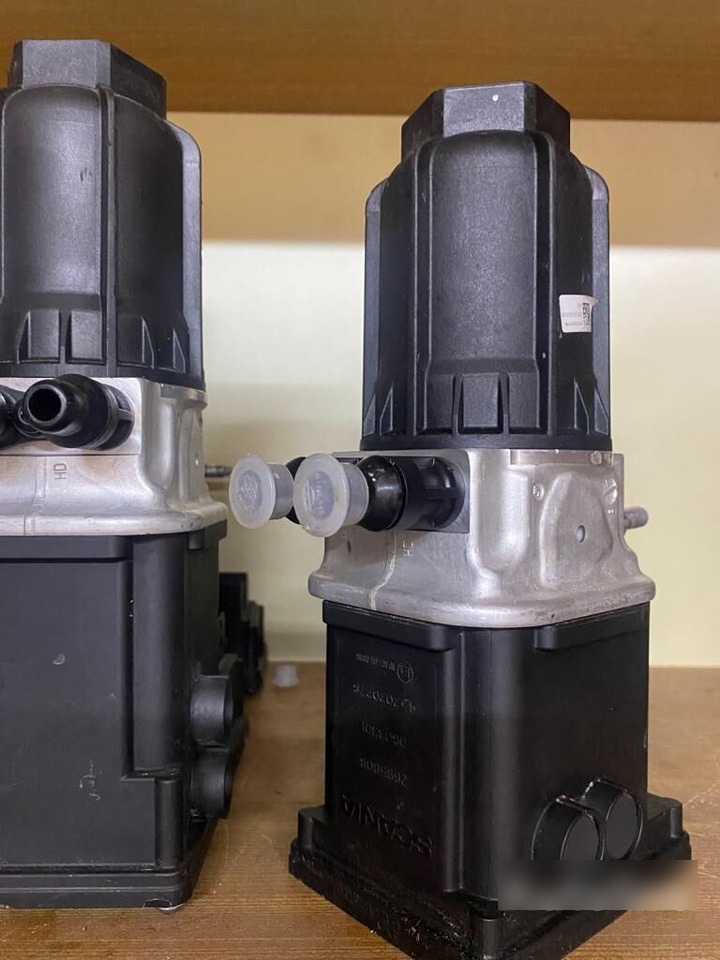 Scania EURO 6 truck - Muffler/ Exhaust system for Truck: picture 1 Scania EURO 6 truck - Muffler/ Exhaust system for Truck: picture 1