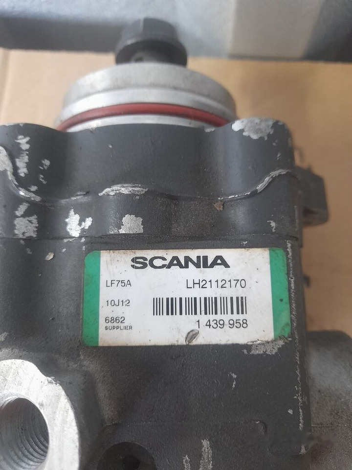 Scania LH2112170 Scania truck - Steering pump for Truck: picture 3 Scania LH2112170 Scania truck - Steering pump for Truck: picture 3