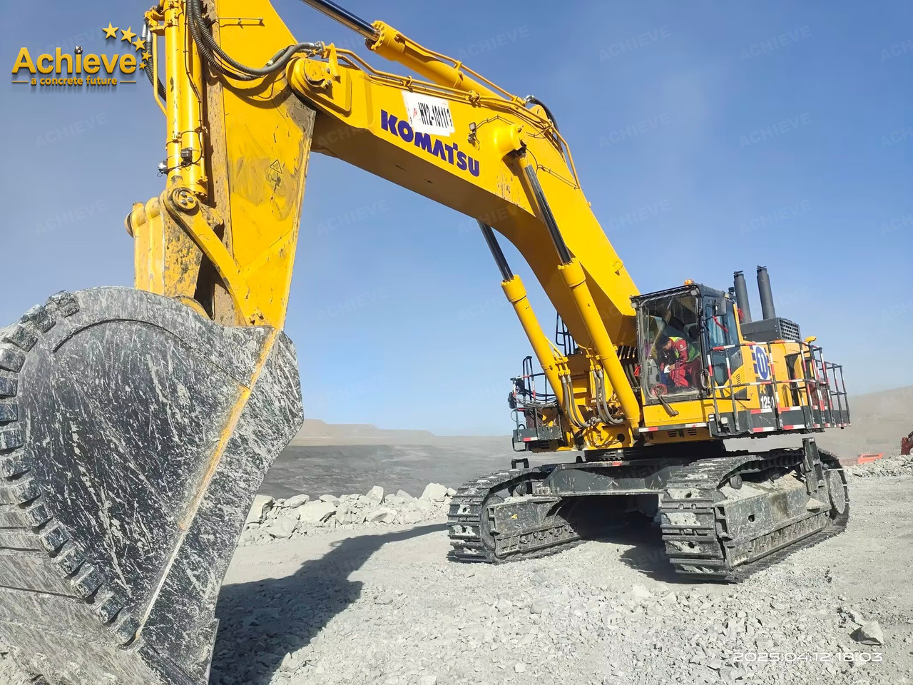 Komatsu 【ACHIEVE】TOP CONDITION!!! PC1250-11R 2023 4500h Horsepower (HP) 758 HP @ 1,800 rpm Operating weight (lbs) 269,300 - 272,600 Bucket Capacity (yd3) 5.3-9.5 - Crawler excavator: picture 2 Komatsu 【ACHIEVE】TOP CONDITION!!! PC1250-11R 2023 4500h Horsepower (HP) 758 HP @ 1,800 rpm Operating weight (lbs) 269,300 - 272,600 Bucket Capacity (yd3) 5.3-9.5 - Crawler excavator: picture 2