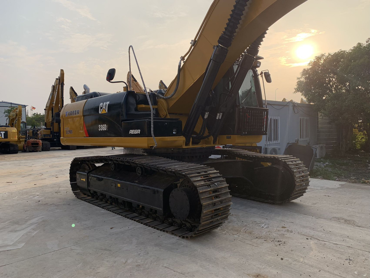 Caterpillar 36 ton Excavator CAT 336D, 336DL Mining Equipment - Crawler excavator: picture 5 Caterpillar 36 ton Excavator CAT 336D, 336DL Mining Equipment - Crawler excavator: picture 5