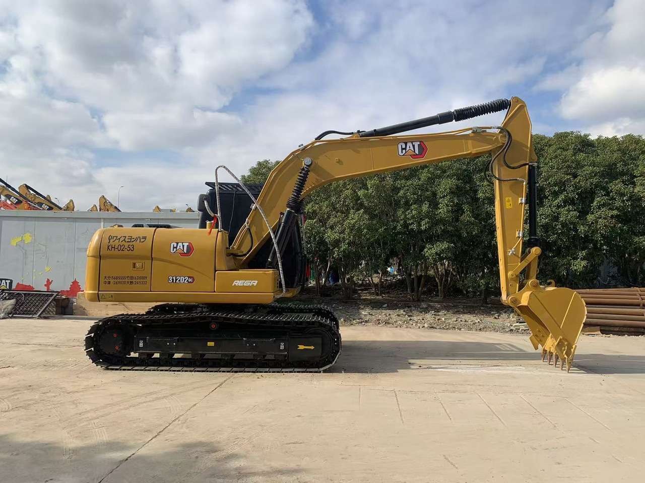 Caterpillar Excavator Good Price Secondhand Machine CAT 312D, 315D - Crawler excavator: picture 1 Caterpillar Excavator Good Price Secondhand Machine CAT 312D, 315D - Crawler excavator: picture 1