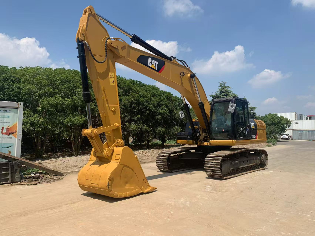 Caterpillar Heavy Mining Excavator CAT 330D, 330D2 - Crawler excavator: picture 4 Caterpillar Heavy Mining Excavator CAT 330D, 330D2 - Crawler excavator: picture 4