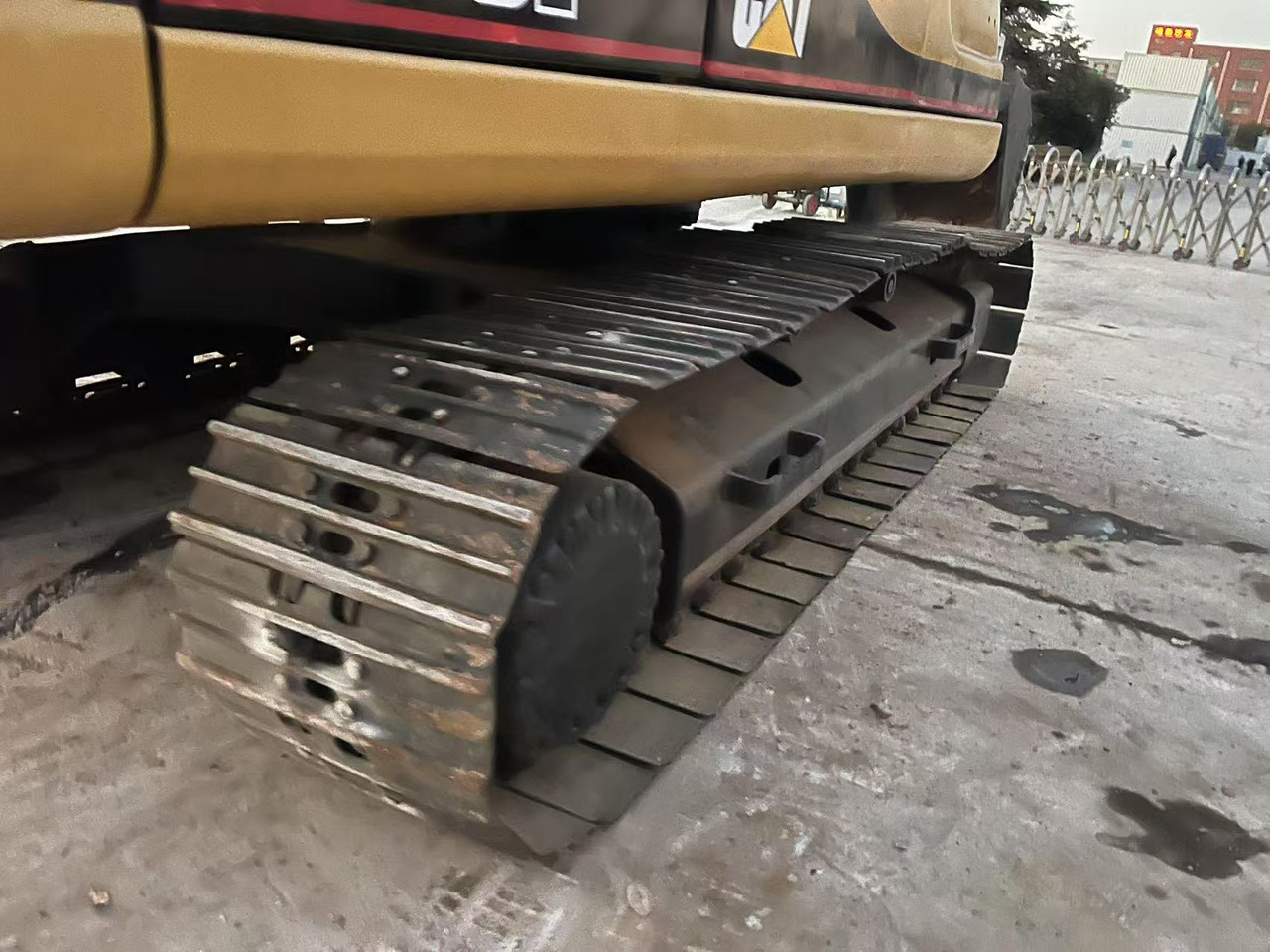 Caterpillar Used Excavator CAT 320BL - 103kW Cat 3066T Engine, 1.0m³ Standard Bucket Capacity, 20500kg Operating Weight - Crawler excavator: picture 3 Caterpillar Used Excavator CAT 320BL - 103kW Cat 3066T Engine, 1.0m³ Standard Bucket Capacity, 20500kg Operating Weight - Crawler excavator: picture 3