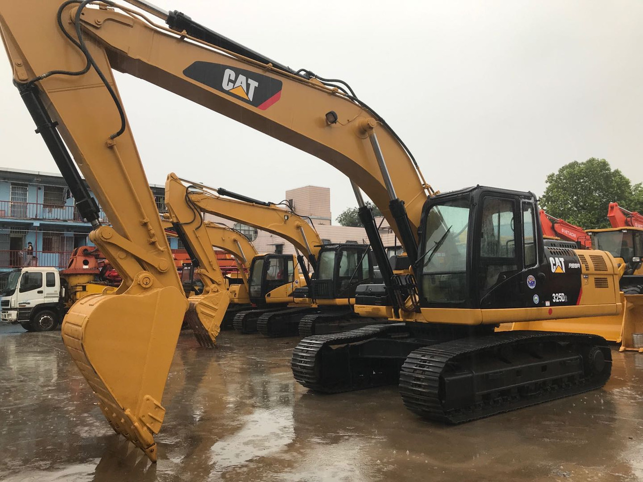 Caterpillar Used Excavator Cheap Price CAT 325D, 325BL Made in Japan - Crawler excavator: picture 5 Caterpillar Used Excavator Cheap Price CAT 325D, 325BL Made in Japan - Crawler excavator: picture 5