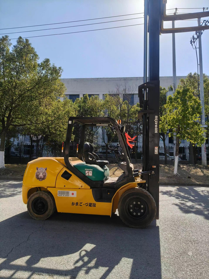Komatsu FD50 Forklift Good Condition 5 ton Japanese Forklift - Diesel forklift: picture 1 Komatsu FD50 Forklift Good Condition 5 ton Japanese Forklift - Diesel forklift: picture 1