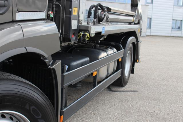 Mercedes-Benz Actros 1840L ABSETZER - Skip loader truck: picture 4 Mercedes-Benz Actros 1840L ABSETZER - Skip loader truck: picture 4