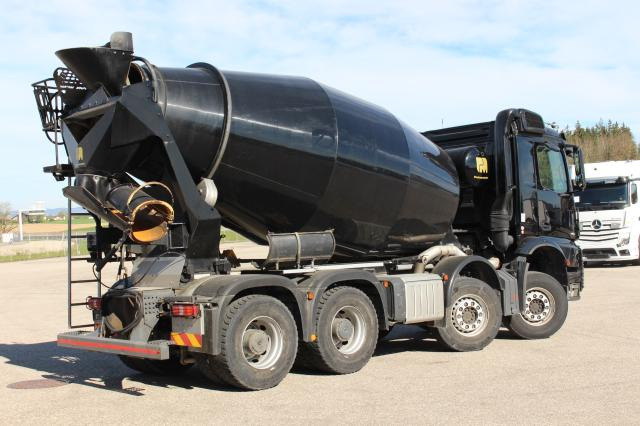 Mercedes-Benz Arocs 3745B 36,0 TO EXPORT - Concrete mixer truck: picture 4 Mercedes-Benz Arocs 3745B 36,0 TO EXPORT - Concrete mixer truck: picture 4