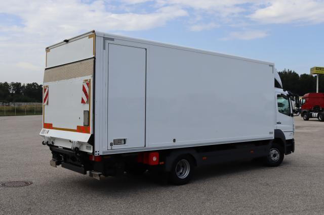 Mercedes-Benz Atego 1218 L nR - Box truck: picture 3 Mercedes-Benz Atego 1218 L nR - Box truck: picture 3