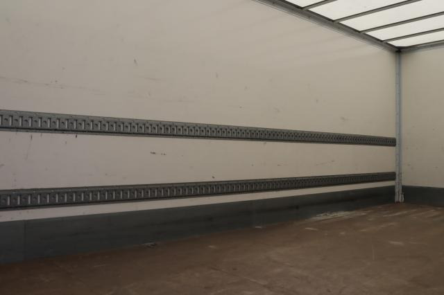 Mercedes-Benz Atego 1218 L nR - Box truck: picture 5 Mercedes-Benz Atego 1218 L nR - Box truck: picture 5