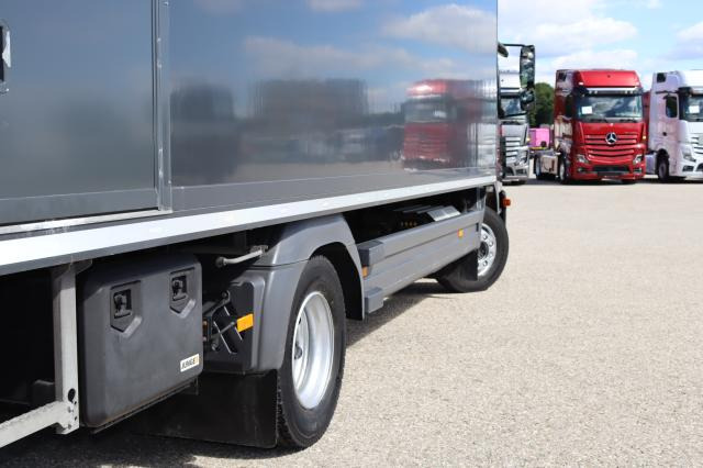 Mercedes-Benz Atego 1223 L - Box truck: picture 5 Mercedes-Benz Atego 1223 L - Box truck: picture 5