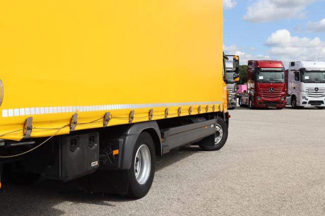 Mercedes-Benz Atego 1324 L - Curtainsider truck: picture 5 Mercedes-Benz Atego 1324 L - Curtainsider truck: picture 5