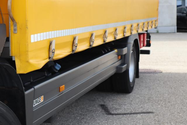 Mercedes-Benz Atego 1324 L - Curtainsider truck: picture 3 Mercedes-Benz Atego 1324 L - Curtainsider truck: picture 3