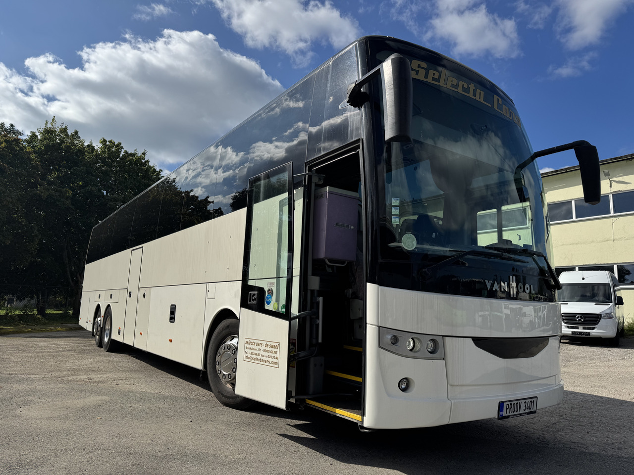 Van Hool EX17H - Coach: picture 1 Van Hool EX17H - Coach: picture 1