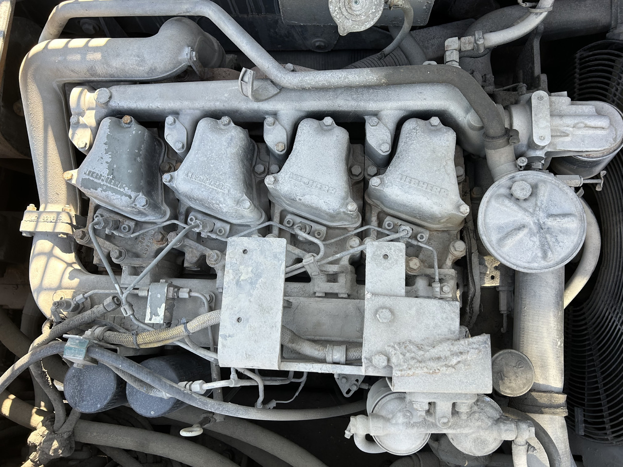 Liebherr D924 T-E - Engine for Excavator: picture 3 Liebherr D924 T-E - Engine for Excavator: picture 3